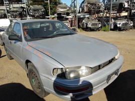 1993 TOYOTA CAMRY DX SILVER 2.2L AT Z17792